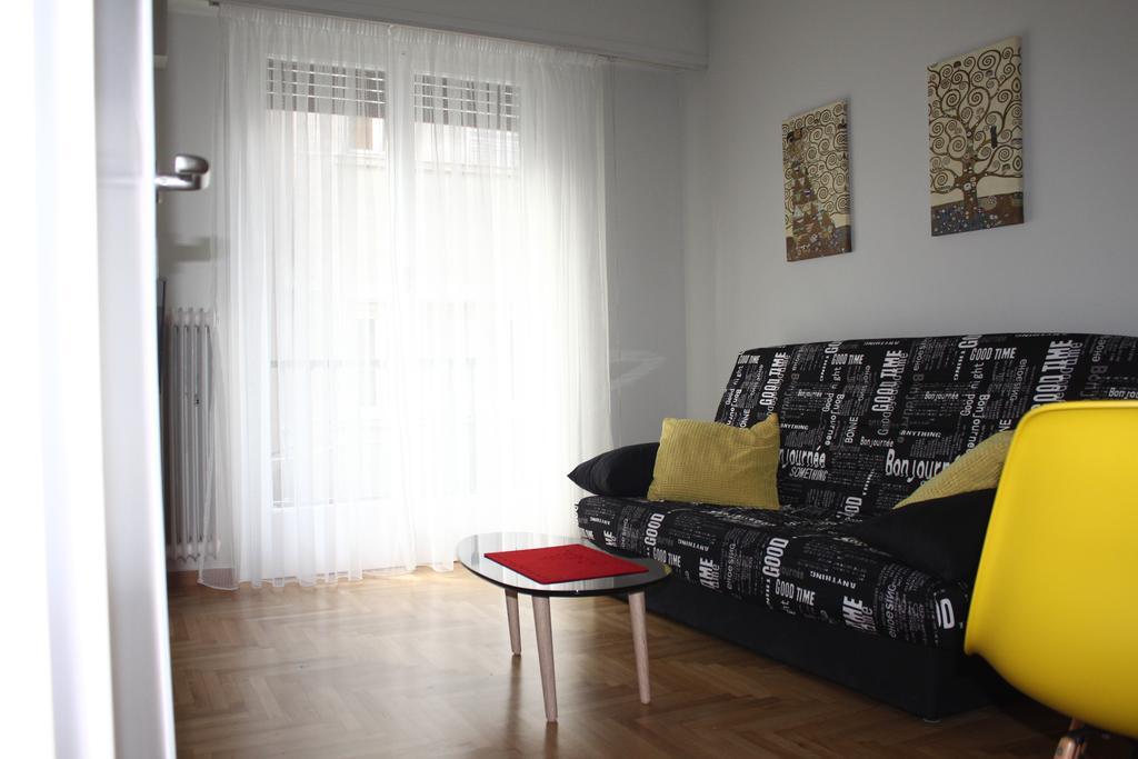 Cheery Apartment In The Center Of 雅典 外观 照片